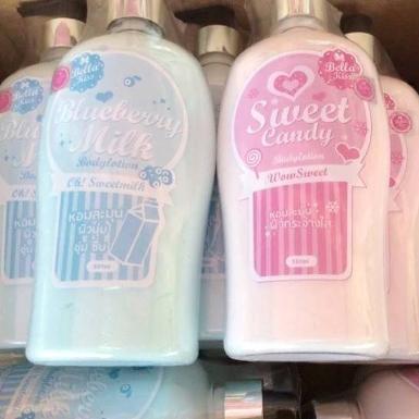 Bella Kiss Body Lotion เบลล่า คิส บอดี้ โลชั่นปรับผิวขาวใสมีออร่า 500ml. 